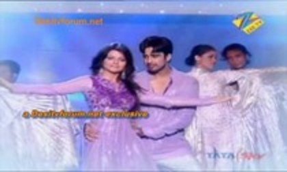 12527661_MNAWNBFEO - choti bahu