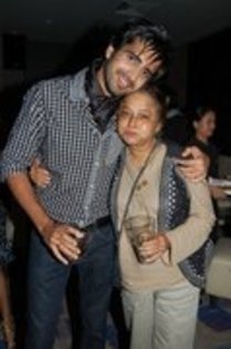 12211096_XGGJRTNDV - choti bahu