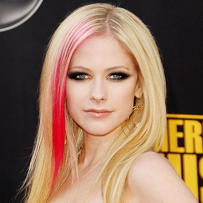 110408_lavigne_400x400 - avril lavigne