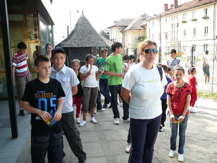 P1180460 - Excursie 12 - 13 iunie 2010 - Tirgoviste - Sinaia - Urlatoarea - etc