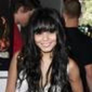 vanessa-hudgens-681342l-thumbnail_gallery - club vanessa