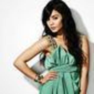 vanessa-hudgens-692698l-thumbnail_gallery