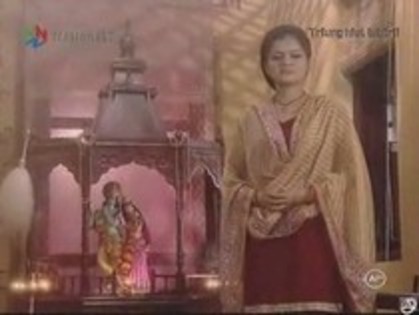 13066257_DQZXHQRNH - choti bahu