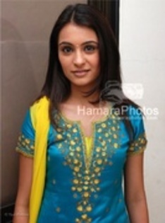12345445_VSVAARIJX - kakul-anesha kapoor