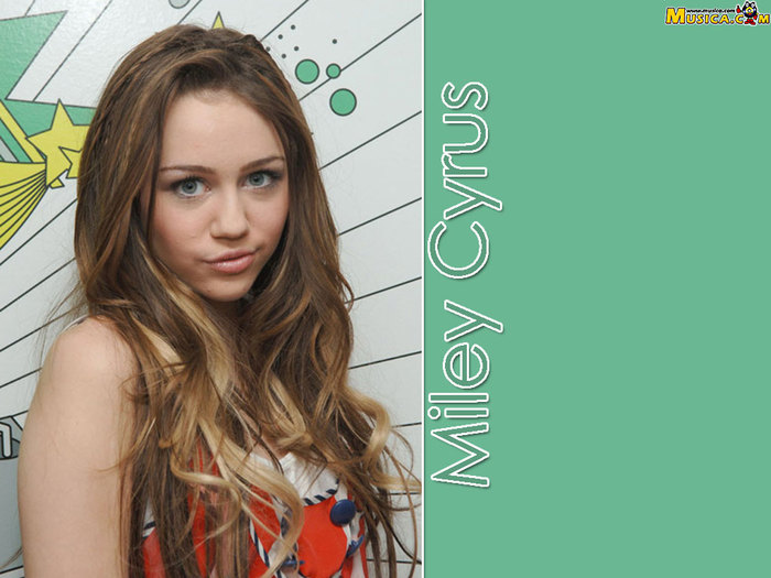 2_20511_24 - Miley-Hannah