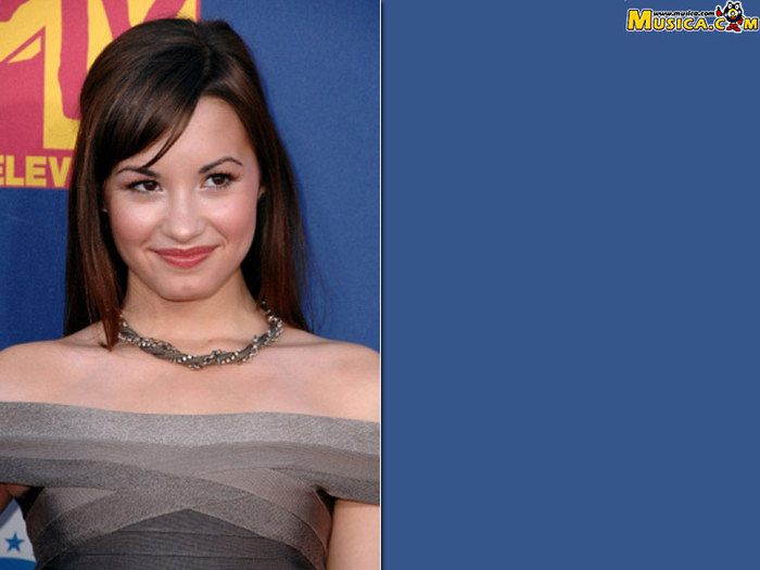 1_25811_38 - Demi Lovato