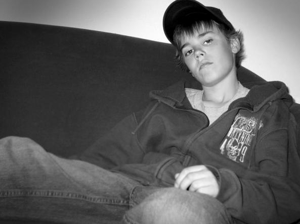 15601129_BBJOQTQCH[1] - Justin  Bieber