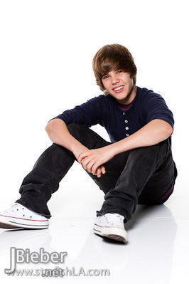 15687062_XYEGTOVFP[2] - Justin  Bieber