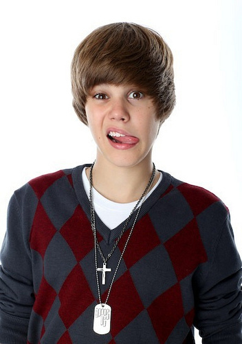 15695843_UMKYPUYKR[1] - Justin  Bieber