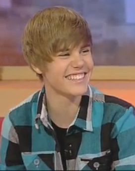 15695850_LEHBCDDCS[1] - Justin  Bieber
