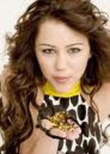 imagesetsrtertert - miley cyrus