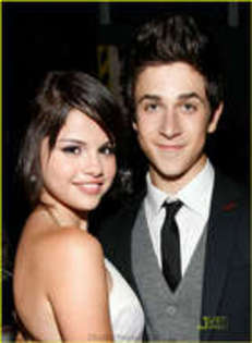 TI4U_u1276383580 - david henrie