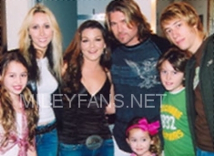 misc010 - Album Pentru My BFF-00