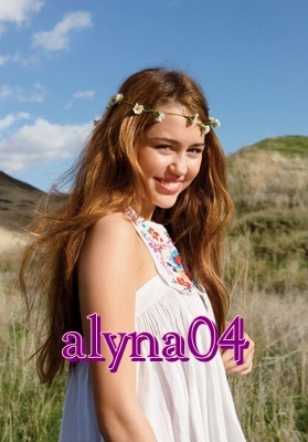 miley-cyrus-313362l-poza - poze cu miley cyrus mai rare