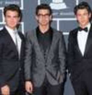 poze1_bestmusic_rogerggdr - jonas brothers