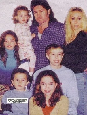familiademiley[1] - Familia lui Miley Cyrus