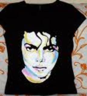 tricou cu MJ