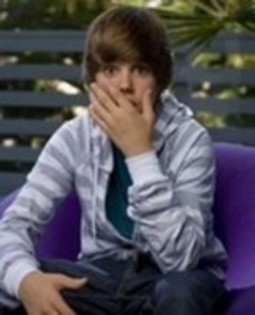 16756115_LGEMQZMIJ - justin bieber