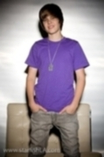 16796799_LXEGLHZQQ - justin bieber