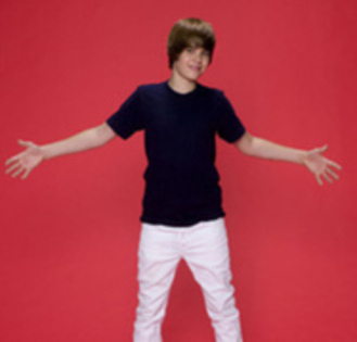16796960_VSCXQREVD - justin bieber