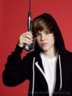16797228_MXMRAWDYH - justin bieber
