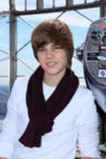 17282167_UYZHSJMDA - justin bieber