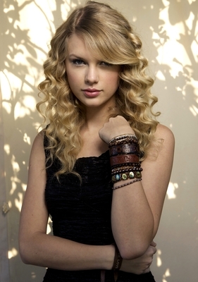 Taylor Swift - poza 1 - taylor swift