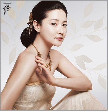 29934_123519621014387_100000690484047_162533_6972146_n - a---lee young ae---a