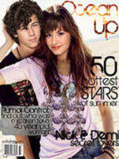 MJJUSDVZCFAFBXMKIUM - demi lovato