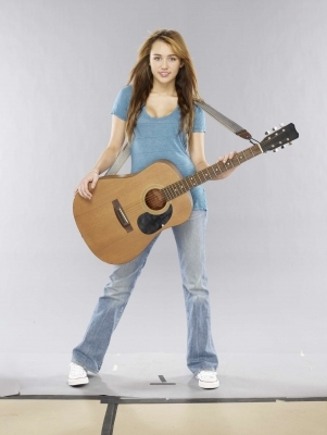 normal_010 - Hannah Montana Promotional Photos-00