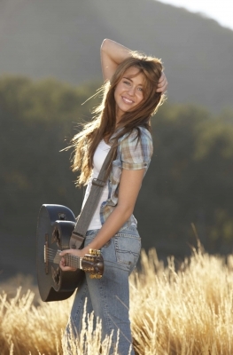 normal_016 - Hannah Montana Promotional Photos-00