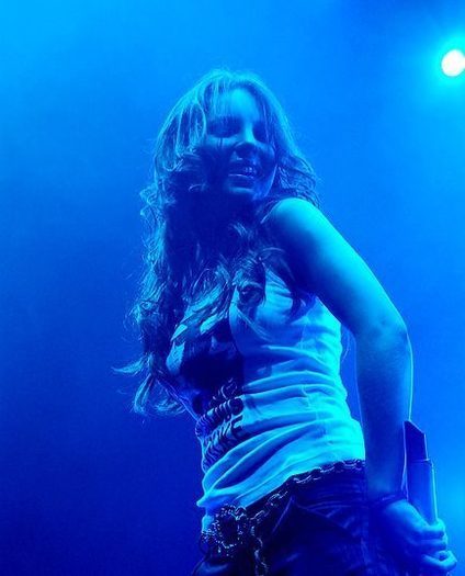 11107174_IDTRTTLFY - 000Belinda000