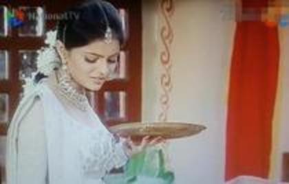 15890549_VGRRUXSBN - choti bahu