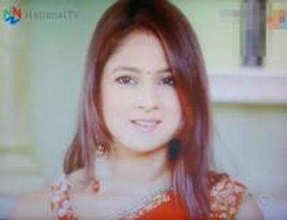 15890585_ETEYGWPKJ - choti bahu