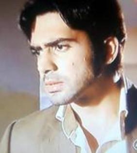 15891749_GZSMFHEWF - choti bahu