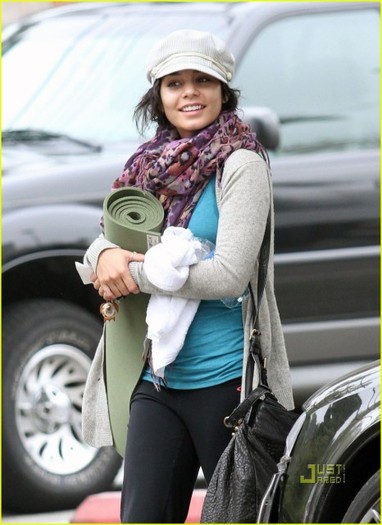 jfknsp - 0-Vanessa Hudgens-0