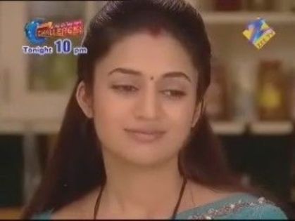 Vidya143 - Divyanka Tripathi Vidya-Divya Singh 3