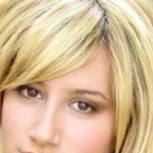  - Puzzle Ashley Tisdale