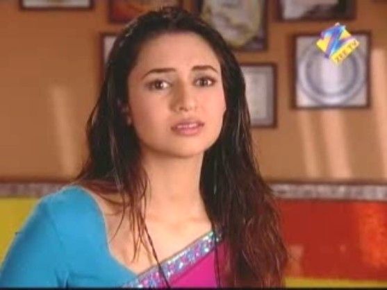 Vidya167 - Divyanka Tripathi Vidya-Divya Singh 4