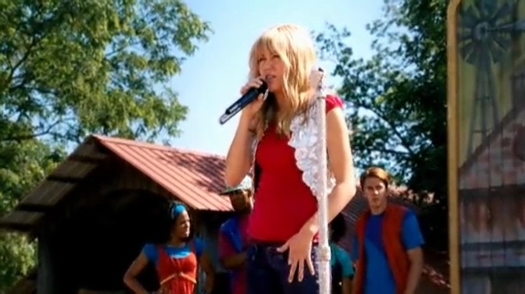 040 - Hannah Montana The Movie Trailer Screenscraps-00