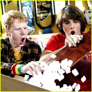 zeke-luther-new-board[1] - Zeke and Luther