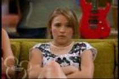 GZWYMTFQKXRYQAUHVMC - 0 emily osmet