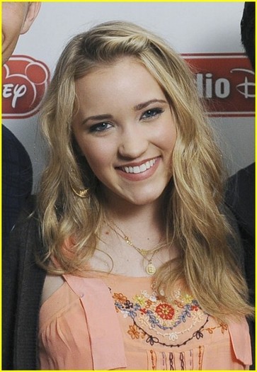 14wd3bb - x - Emily Osment