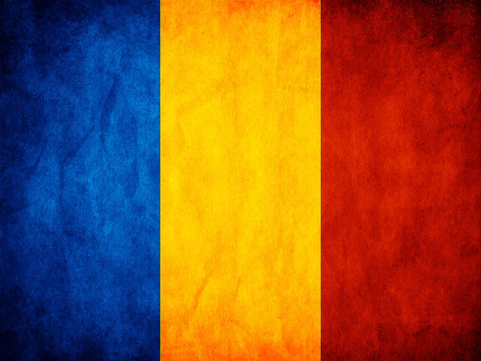 steagul-romaniei-tricolor-drapel-rosu-galben-si-albastru - campionatu mondial