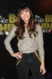 17217017_JDBQUOUDN - demi lovato