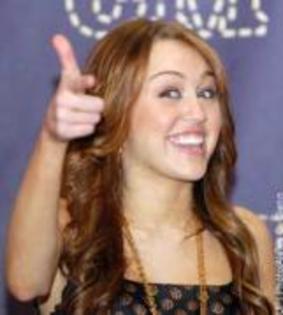 FFYZOWFUSTUWSCPGVNC - 0 miley miley si iar miley