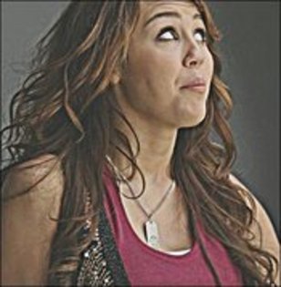 17157157_BBEDUKSBN - mai am inca o groaza de poze cu miley