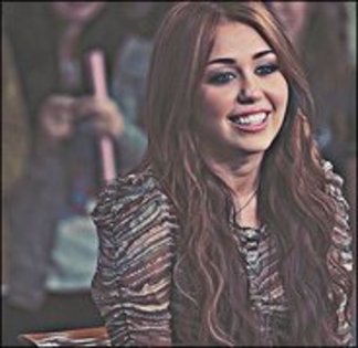17157237_PCPMPCIGJ - mai am inca o groaza de poze cu miley