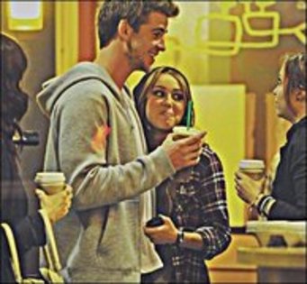 17157005_YEWFDCAEG