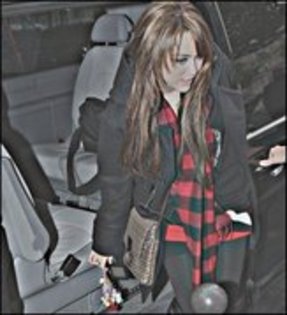 17160996_TPEYNFHAR